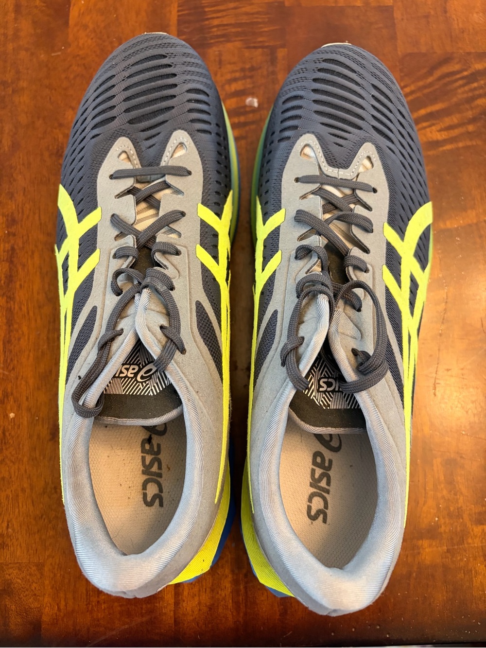 ASICS Men's Gray and Neon Yellow Athletic Running Shoes